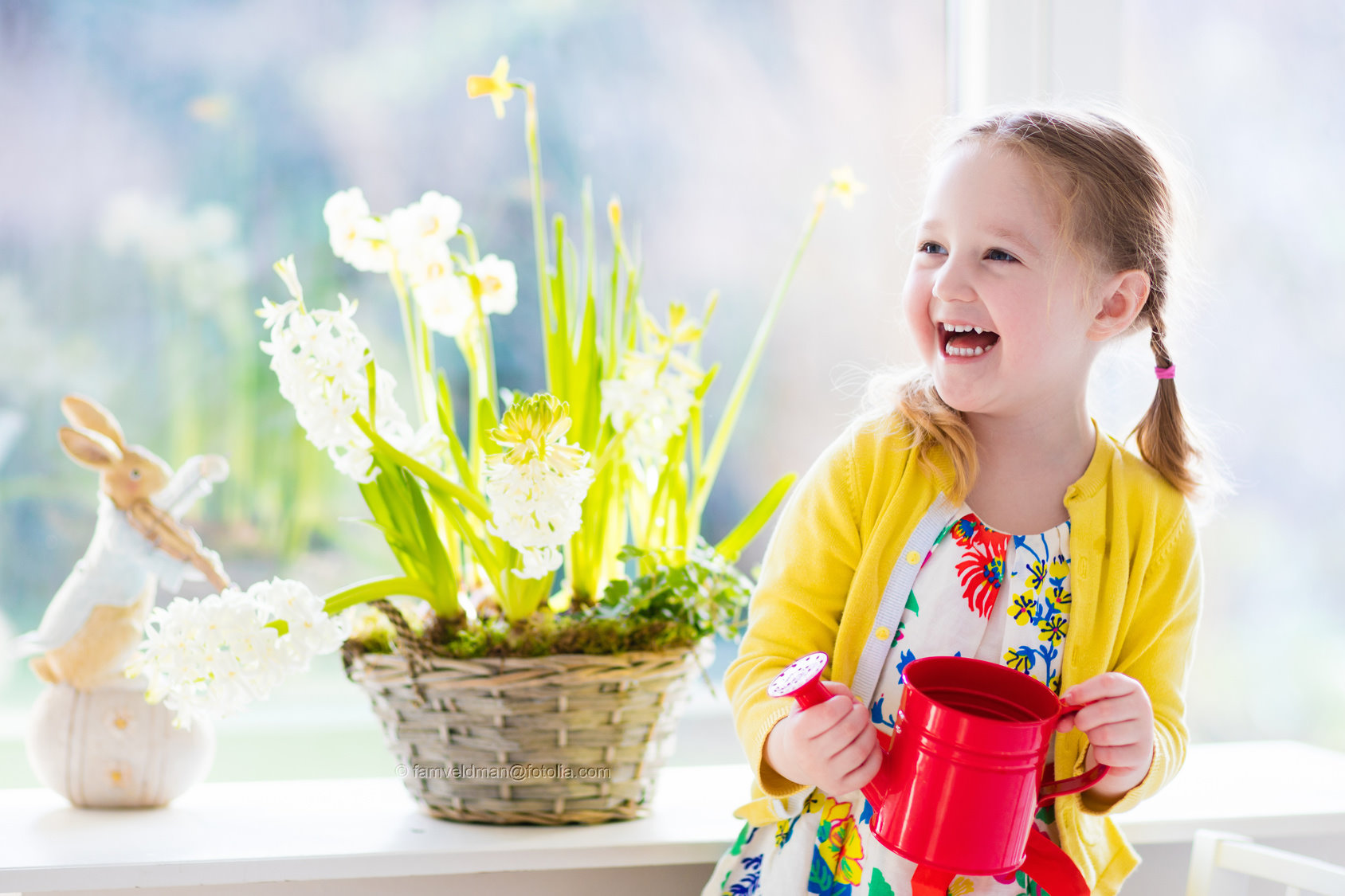 Wir wünschen ein schönes Osterfest und ein paar angenehme und erholsame freie Tage!